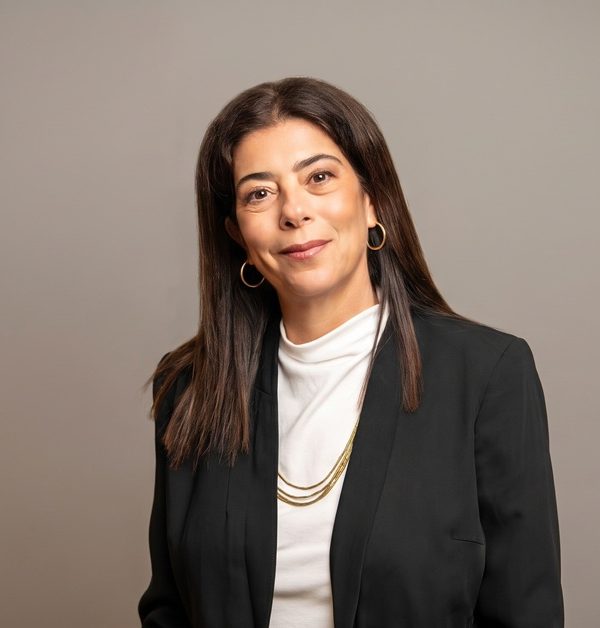 טוויסט בעלילה: האומץ לעזוב את המושכות ולבחור בעצמך